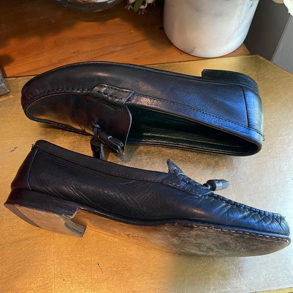 Gucci Black Leather Tassel Loafers